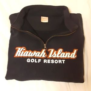 Mens pocketed sweatshirt